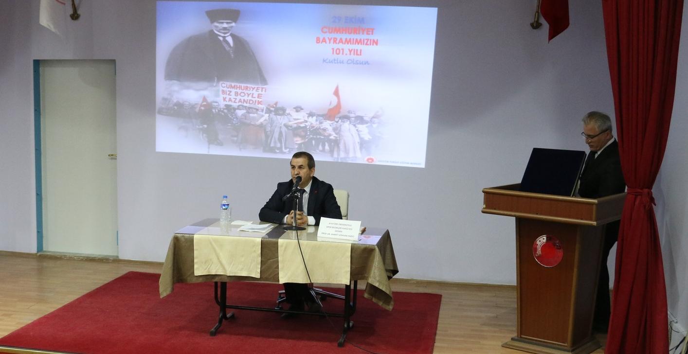 Prof.Dr. Yazıcı geçmişten günümüze Türk tarihini anlattı