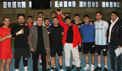 Atatürk Üniversitesi Spor Bilimleri Fakültesi’nde Futbol Turnuvası Düzenlendi